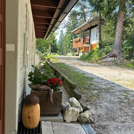 Chalet Ca'mugo, A In The Magic Woods, Near Cortina