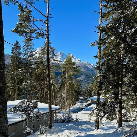 Ca'mugo, A In The Magic Woods, Near Cortina 샬레